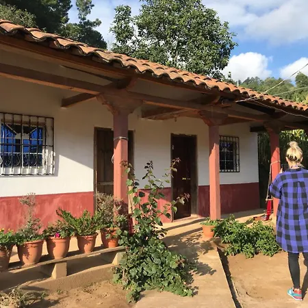 Casa Diego Ignacio Chichicastenango Exterior photo